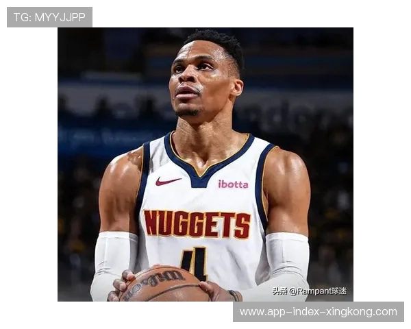 威少突遭降为替补仅6分!国王后场崩盘成惨案根源 威少突遭降为替补仅6分!国王后场崩盘成惨案根源