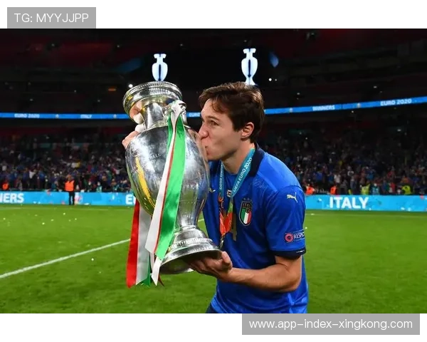 意甲豪门暗中盯上拜仁二队中场新星